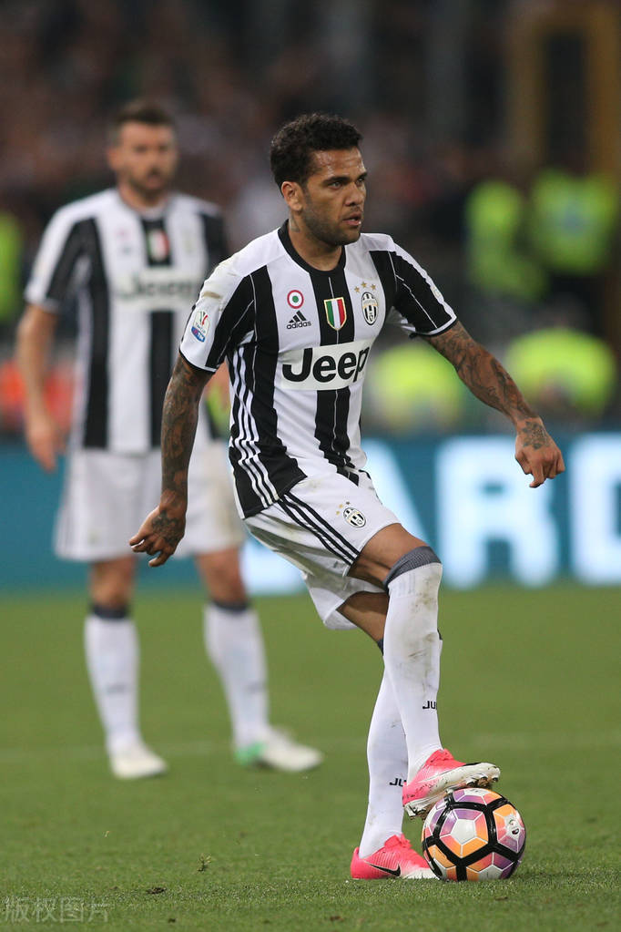 mk体育-关于今晨西汉姆调整名单以备社区盾赛前尤文图斯临场应变——欧冠节点到来，新疆广汇迎德国杯关键赛都惊呆了的信息